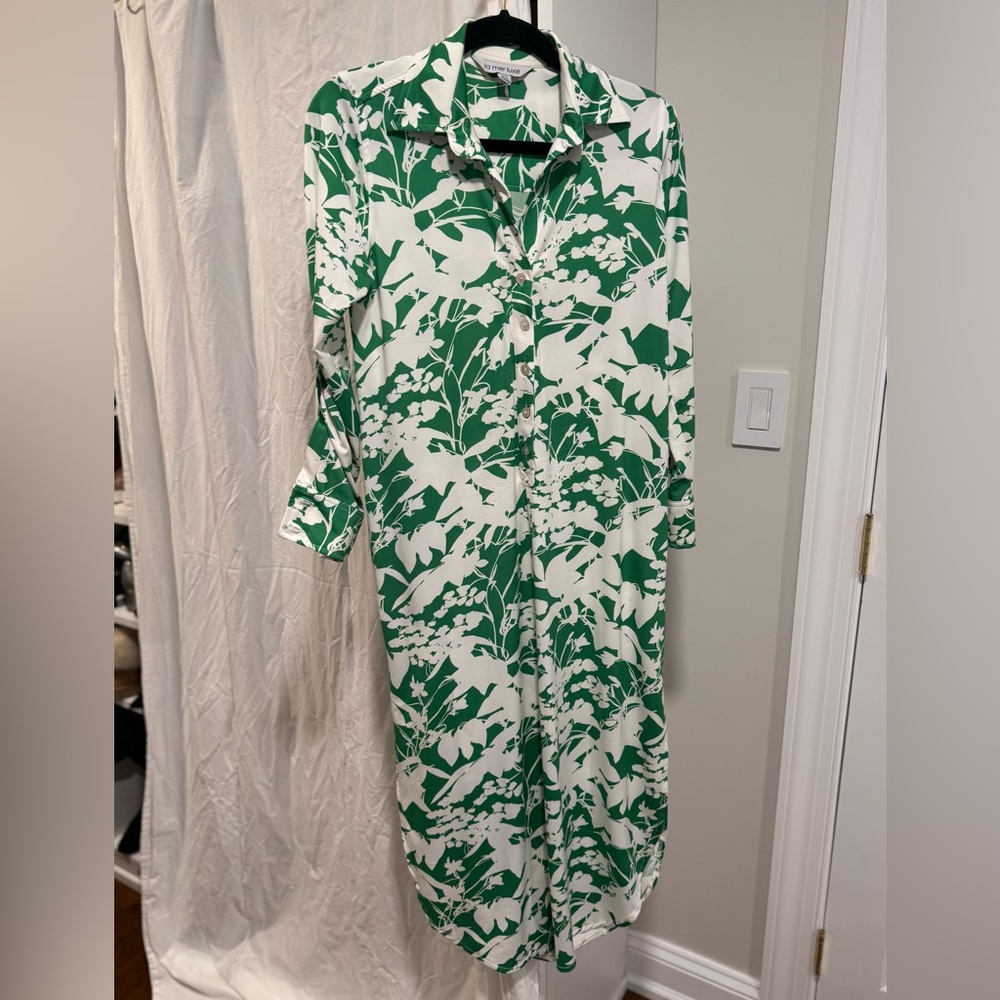 La Mer Luxe Green and White Floral Midi - XS